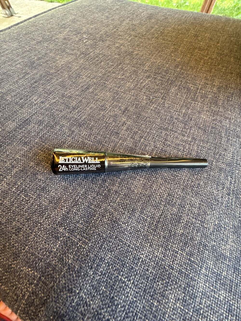 Leticia Well 24h Long-Lasting Liquid Eyeliner